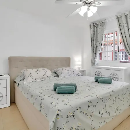 Floor, Sea View, Huge Terrace, Heated Pool, Garage