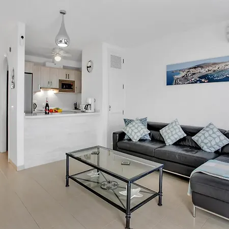 Apartment Floor, Sea View, Huge Terrace, Heated Pool, Garage *