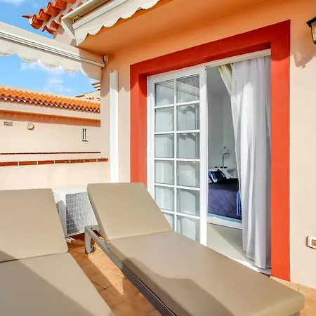 Floor, Sea View, Huge Terrace, Heated Pool, Garage Apartment